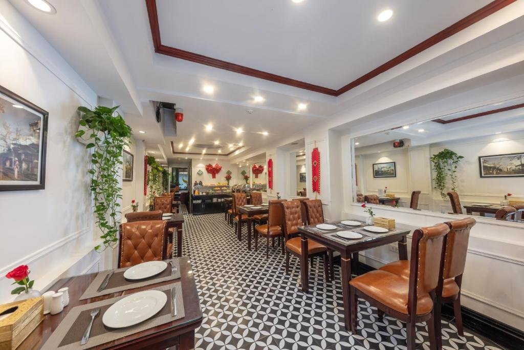 775158037 Viet Premium's story